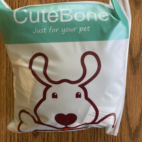 NEW DOG DIAPERS-MADE BY CUTEBONE FOR MALE DOGS- SMALL - Picture 1 of 4